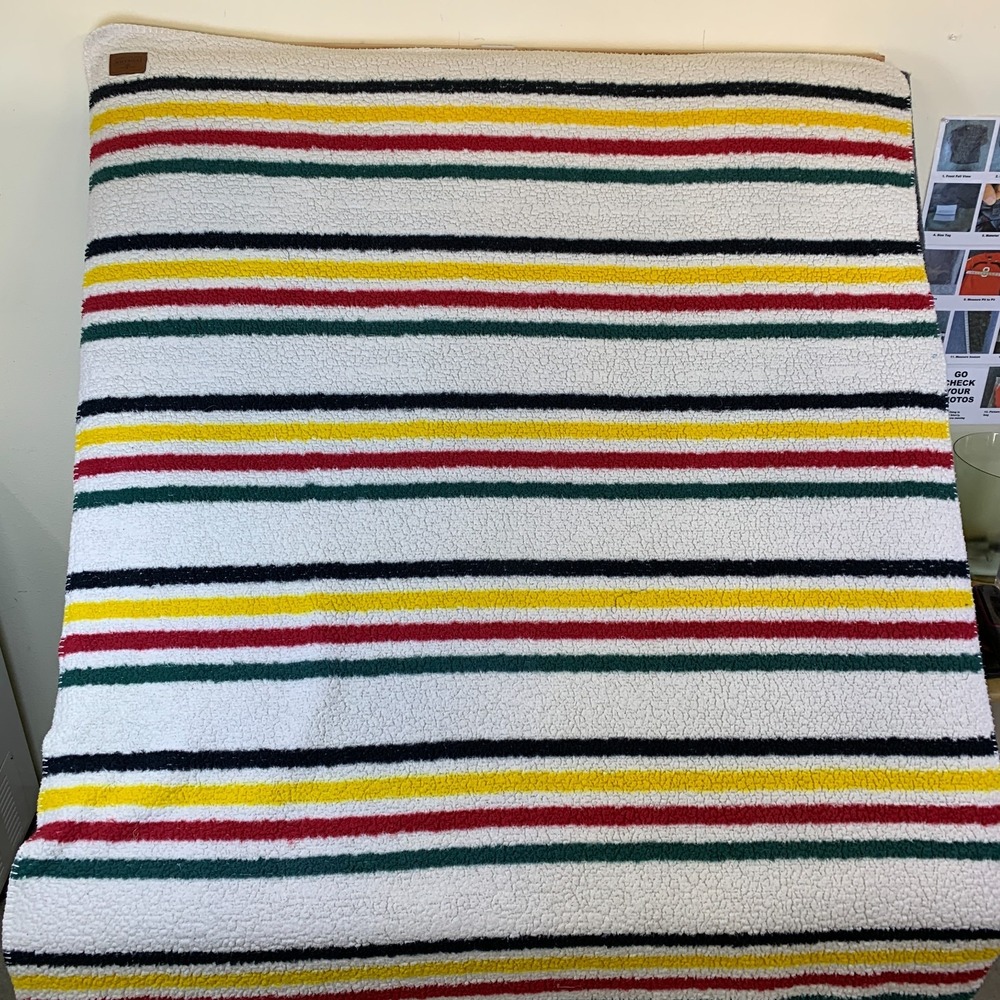 Pendleton Sherpa Fleece Throw Blanket Unisex OS Multicolor Good Striped 50x60